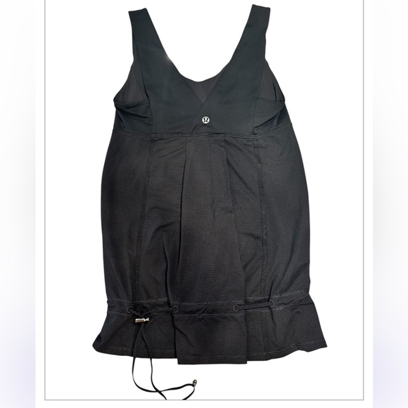 Lululemon 🍋 Black Cinch Bottom Tank with Metal Accent/Stretch/P2P13 - Picture 4 of 5